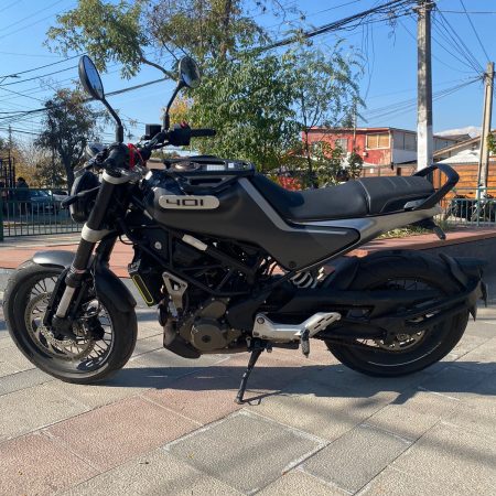 Husqvarna svartpilen 401