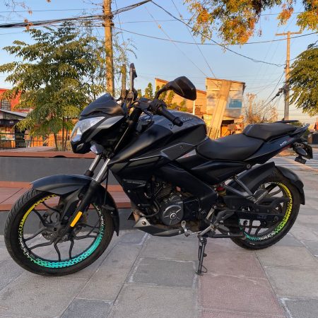 BAJAJ pulsar ns160