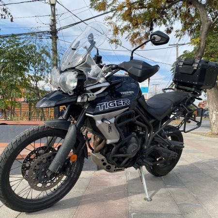 TRIUMPH TIGER 800