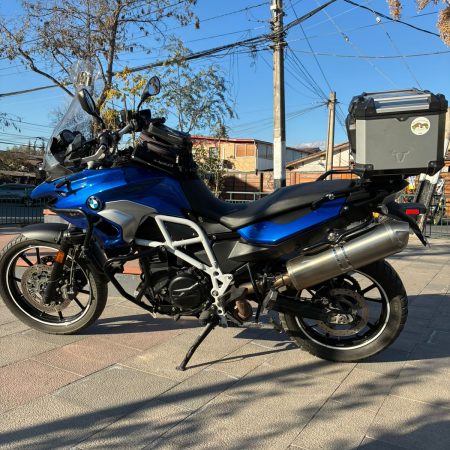 BMW F700GS