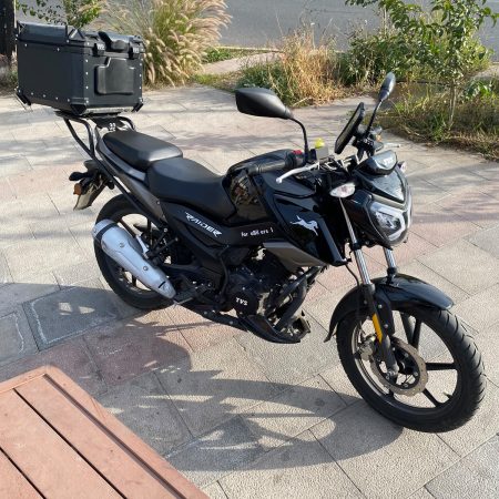 TVS 125 año 2024